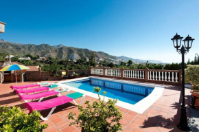 Villa Blancuzcal by Villa Plus